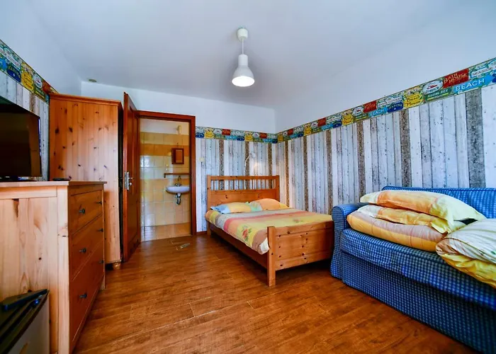 Kompleks wypoczynkowy Dom Gościnny Emma Grzybowo (West Pomeranian)